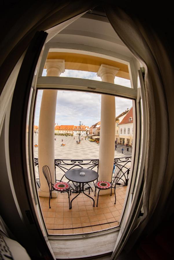 Sibiu Main Square Apartments Exterior foto